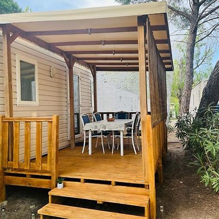 Mobil Home 8 Personnes Camping L'Elysee Vagues Oceanes Le Grau-du-Roi Eksteriør bilde