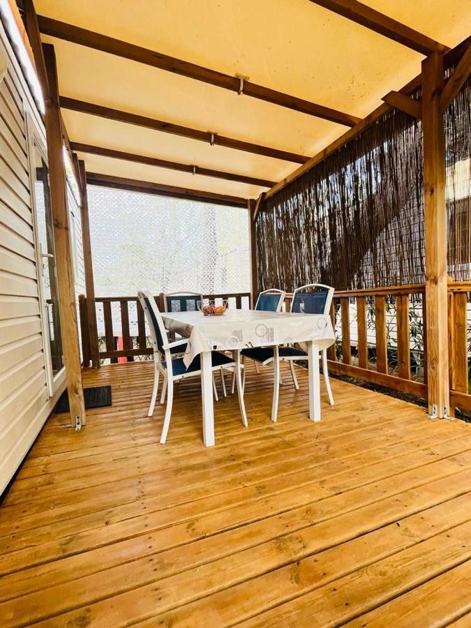 Mobil Home 8 Personnes Camping L'Elysee Vagues Oceanes Le Grau-du-Roi Eksteriør bilde